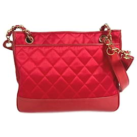 Chanel Vintage Coco Ball Matelassé Quilted Kettenhandtasche