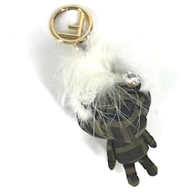 Fendi-Fell-Schlüsselanhänger mit Zucca-Logo aus Strass des Monster-Weltraumaffen