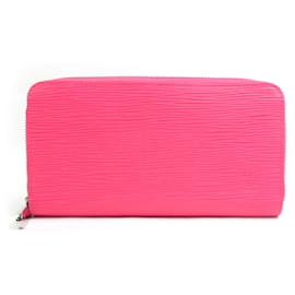 Billetera bi-fold de cuero Epi Louis Vuitton