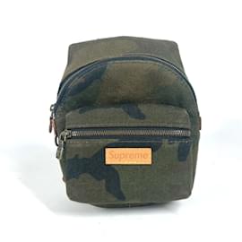 camouflage louis vuitton backpack Damoflage Motion  Savonches depending on the placement of the pattern. Louis Vuitton x Supreme Camouflage