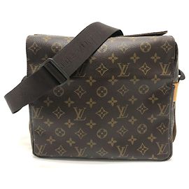 Borsa a tracolla Monogram Naviglio di Louis Vuitton