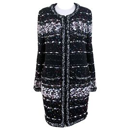 Chanel Ikonischer schwarzer Tweed-Mantel für 11K$