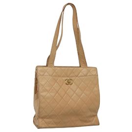 CHANEL Borsa a Spalla Matelassé in Pelle di Pecora Beige Oro CC Auth bs23120