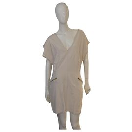 French Connection Mini-Kleid aus Viskose in Creme mit V-Ausschnitt Gr 12