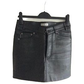 Kurze schwarze Kunstlederrock Balenciaga
