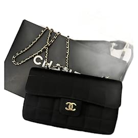 Chanel Chocolate bar raso nero