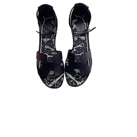 Sandali Hermès Santorini in pelle nera