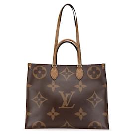 Borsa OnTheGo GM M45320 di Louis Vuitton