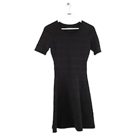 Paule Ka Schwarzes Kleid