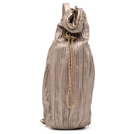 Zaino con cordino in pelle di vitello metallica dorata media Coco Pleats di Chanel