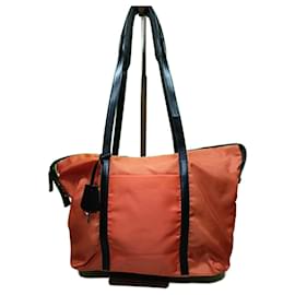 Borsa Prada arancione in nylon e pelle