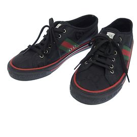 Scarpe da tennis in tela GG della linea Shelly di Gucci