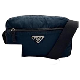 Prada Sport Schulter-Crossbody-Tasche aus marineblauem Nylon mit Logo