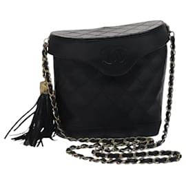 CHANEL Bolsa de Hombro Matelassé de Cadena de Piel de Cordero Negra CC Auth bs23838