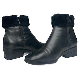 Botas de couro vintage Yves Saint Laurent pretas