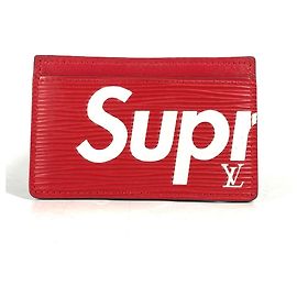 Estuche para tarjetas de cuero Epi Louis Vuitton