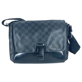 Louis Vuitton Damier Graphite Messenger PM Tasche