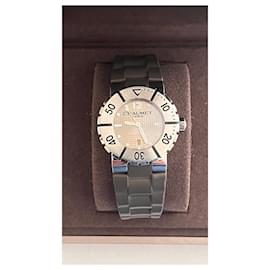 Chaumet Class One Uhr aus Stahl und Kautschuk