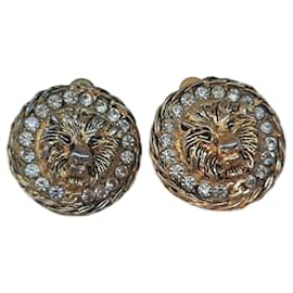 Orecchini vintage Chanel Leone e diamanti