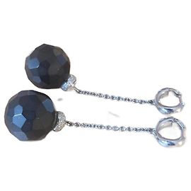 Orecchini Pomellato Victoria in onice nero e diamanti oro bianco