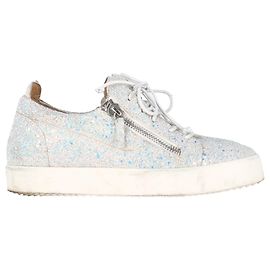 Sneakers May London di Giuseppe Zanotti in glitter bianco