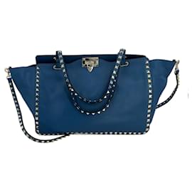 Sac tote medium en cuir de veau Rockstud à deux façons bleu - Valentino Garavani