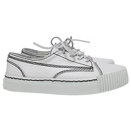 Baskets basses Alexander Wang Perry en cuir blanc