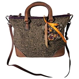 Prada Handtasche aus braunem Tweed und Leder