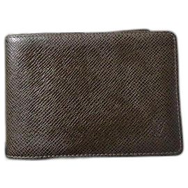 Billetera Bifold Taiga Louis Vuitton Marrón