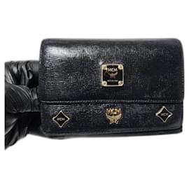 MCM Vintage Calfskin Embellished Card Holder/Wallet Black
