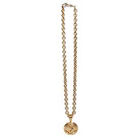 Chanel, collana medaglione CC vintage 94P