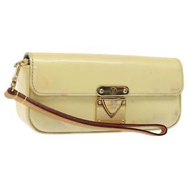 LOUIS VUITTON Vernis Pochette lagoon Estuche para gafas Perle M91801 LV Auth 118256
