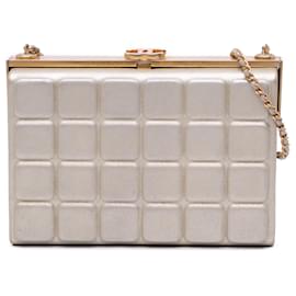 Clutch in pelle di agnello metallica Chanel Gold Chocolate Bar con catena