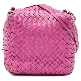 Bottega Veneta Cube Crossbody in Nappa Intrecciato Rosa