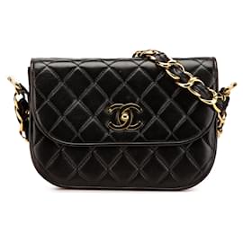 Chanel Nero CC Trapuntato in Pelle di Agnello con Catena
