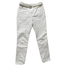 Vaqueros Chanel Blancos de Algodón con Cinturón Removible Talla 40