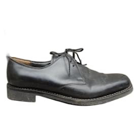 Sapatos Derby Bata em couro preto - Autre Marque