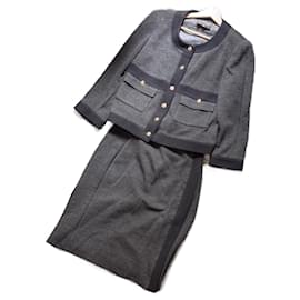 Chanel - traje de falda chaqueta