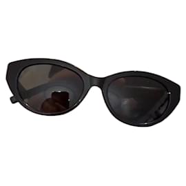 Lunettes de soleil Yves Saint Laurent œil de chat noires