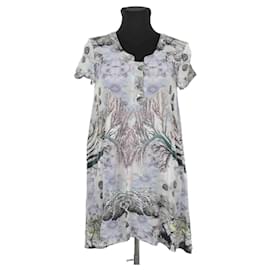 Graues Seidenkleid - Heimstone