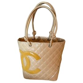 Borsa Chanel Cambon in pelle beige