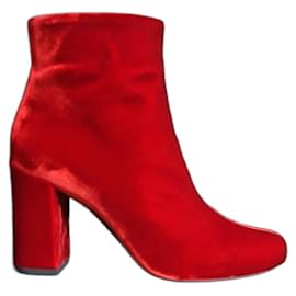 Saint Laurent Stiefeletten 39.5 sexy rot!