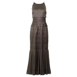 Chanel Elegantes schwarzes Abendkleid