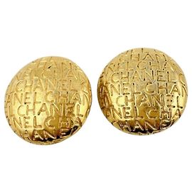 Orecchini a clip in oro vintage di Chanel