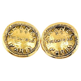 Orecchini a clip in oro con logo circolare vintage Chanel Cambon