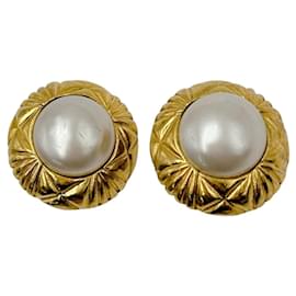 Orecchini a clip dorati vintage Chanel