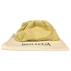 Bottega Veneta The Pouch Clutch Giallo
