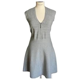 EMPORIO ARMANI – Vestido nuevo de lana gris talla T40