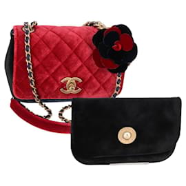 CHANEL Matelassé Camelia Borsa a Spalla con Catena Velluto Rosso CC Auth KD378SM
