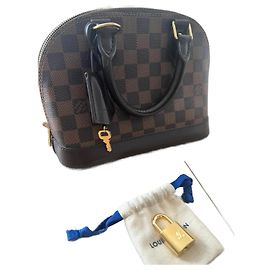 Borsa a mano Louis Vuitton Alma BB in pelle marrone